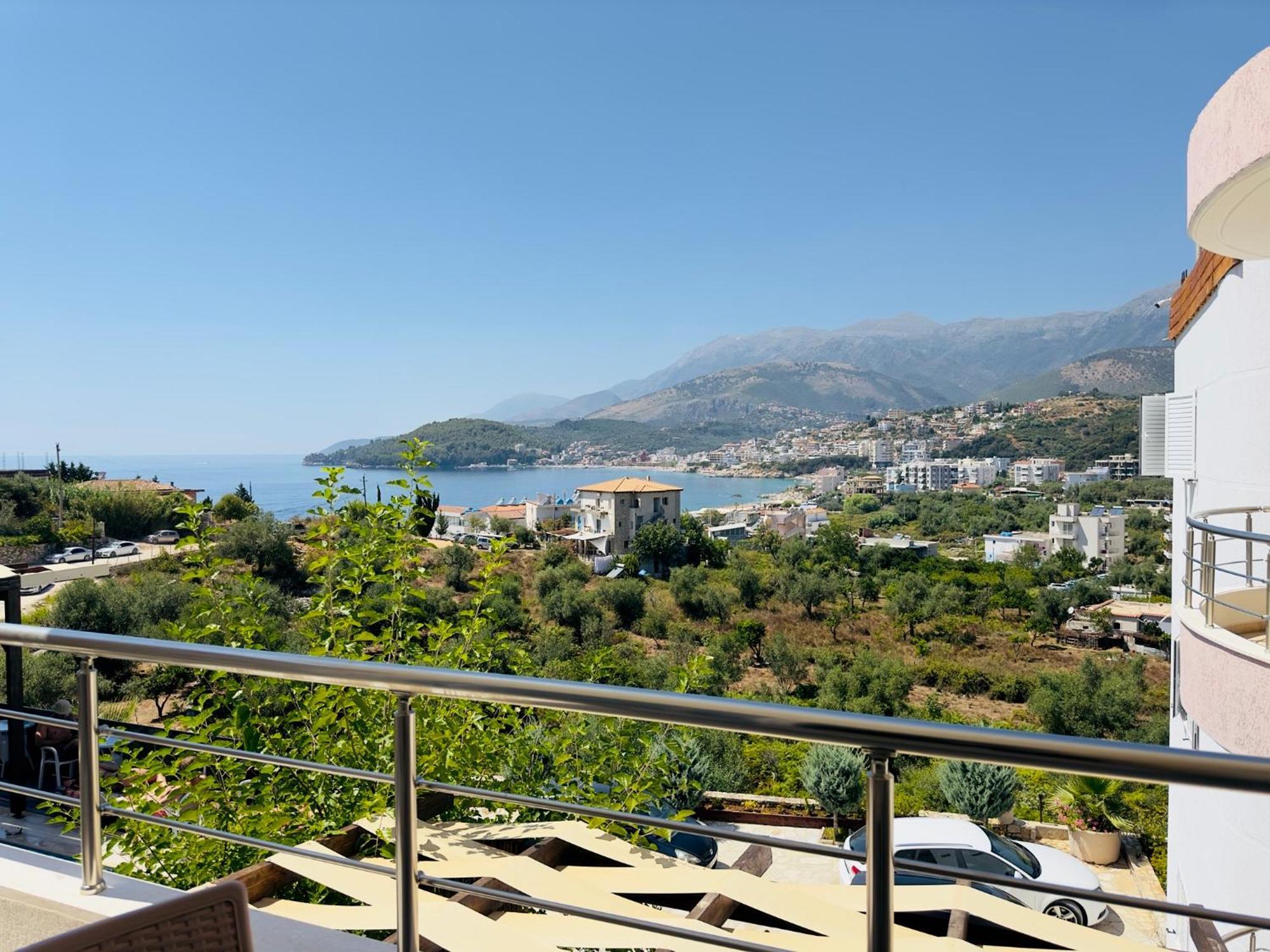Villa Merkuri Himare Exteriör bild