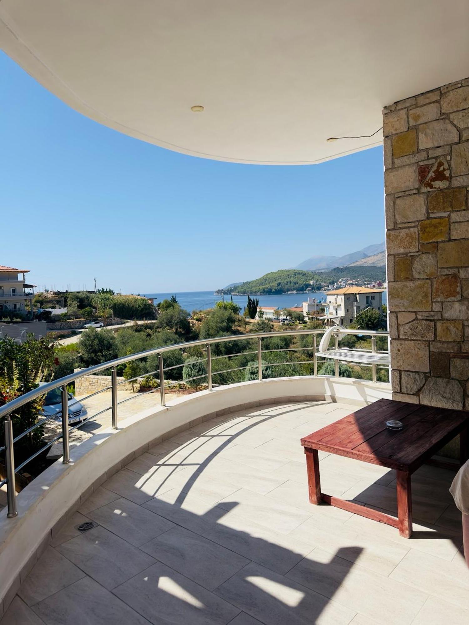 Villa Merkuri Himare Exteriör bild