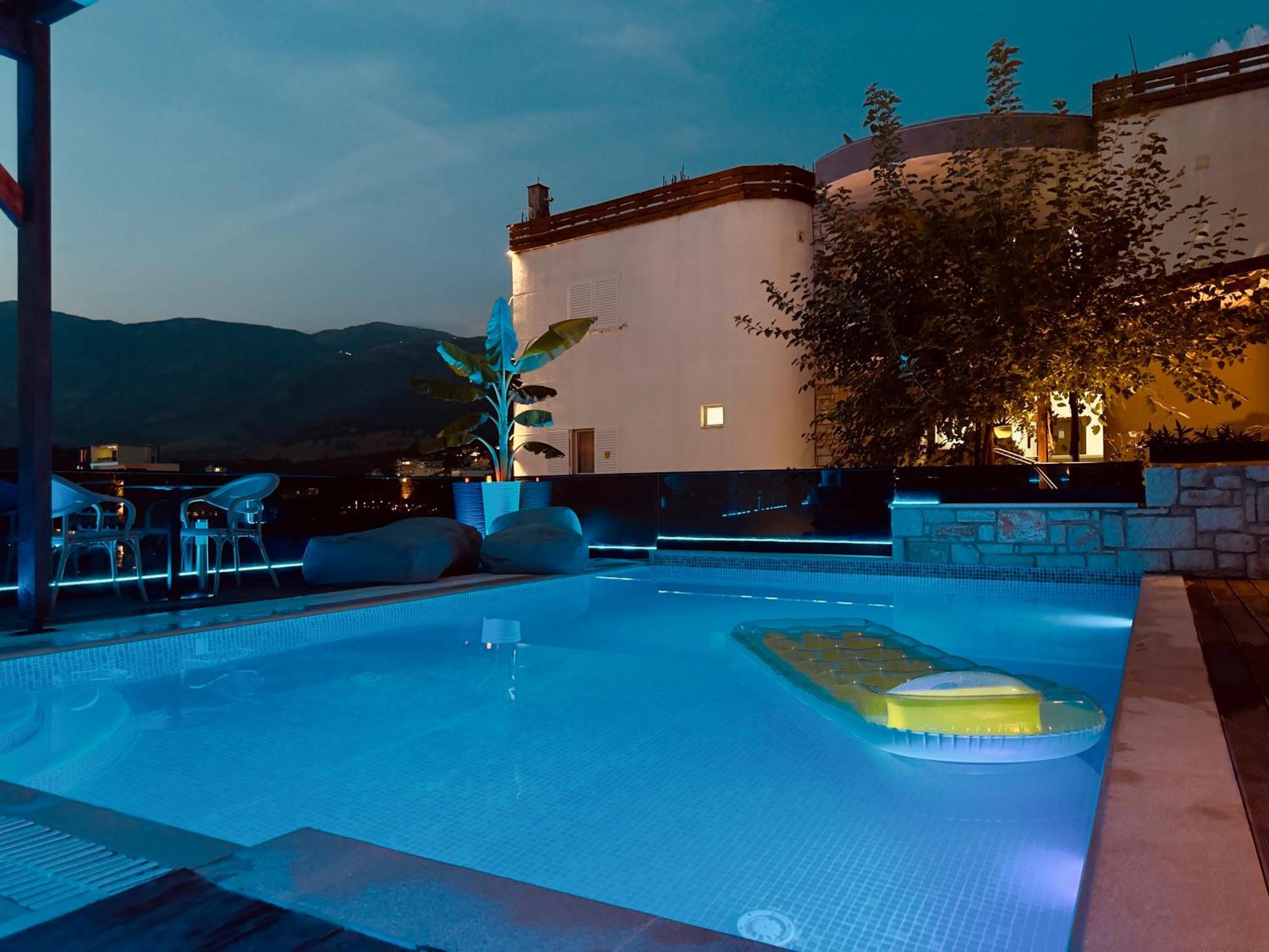 Villa Merkuri Himare Exteriör bild